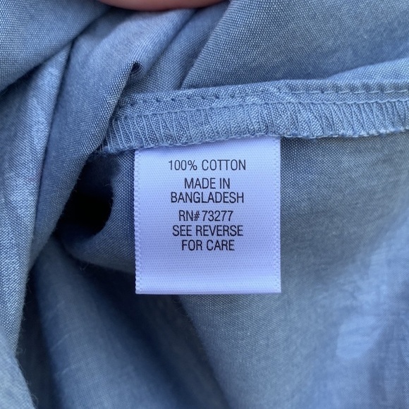 Nwot Croft & Barrow Tropical Chambray Sleeveless Button Down Shirt - Picture 11 of 13